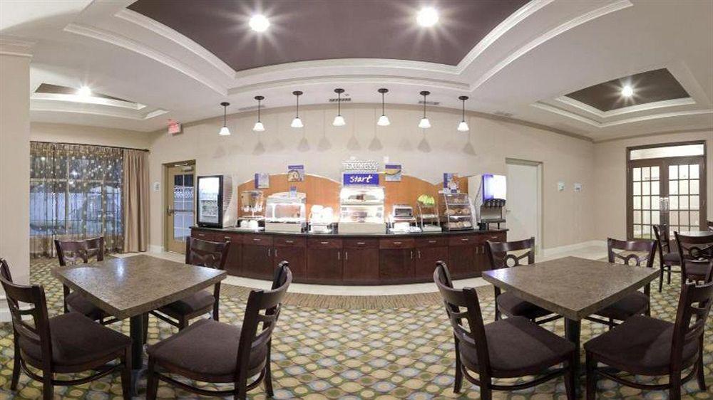 Holiday Inn Express Palatka Northwest By Ihg Exterior photo